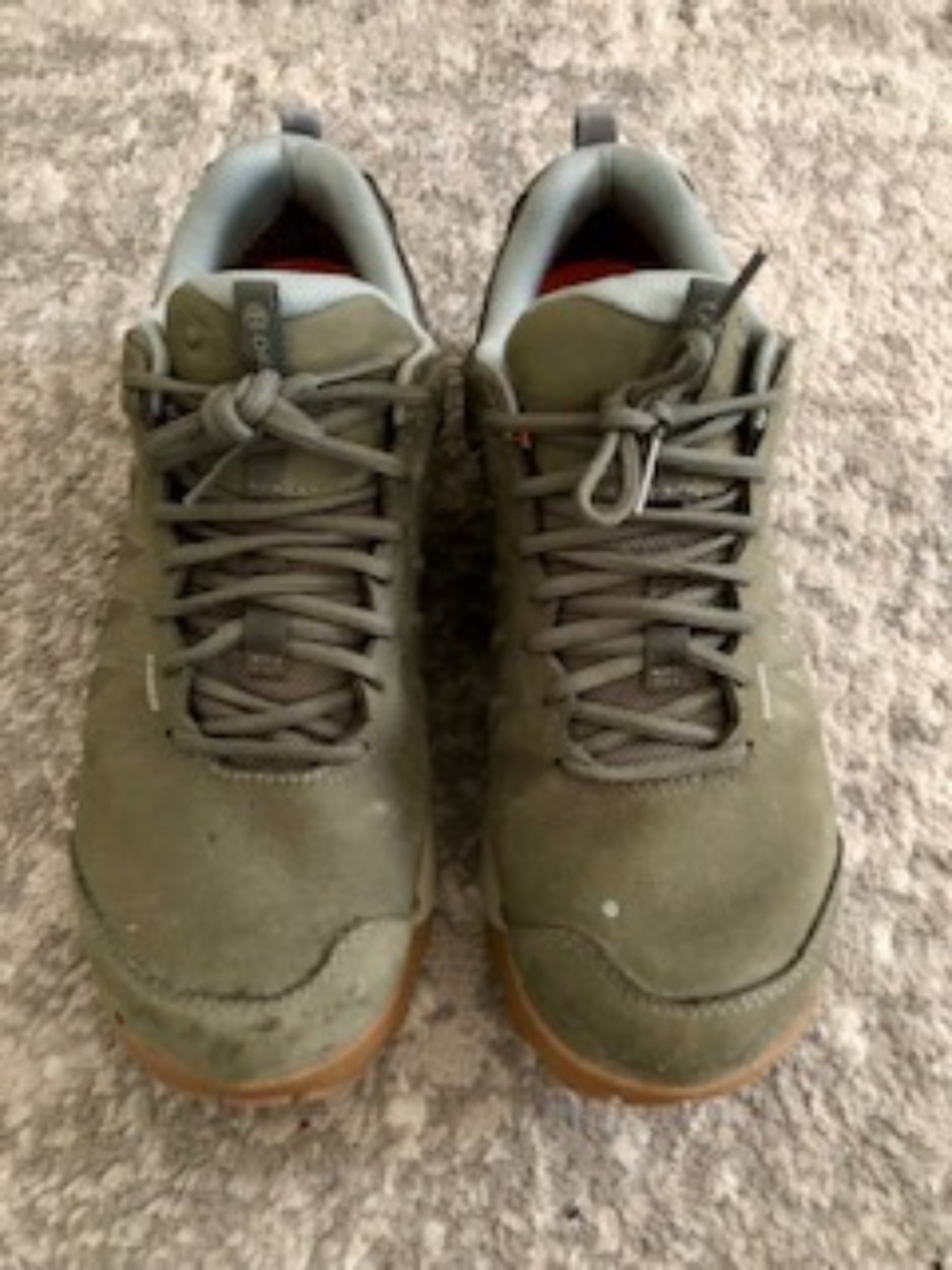 Women's Oboz Sypes Waterproof hiking shoes, size 9
